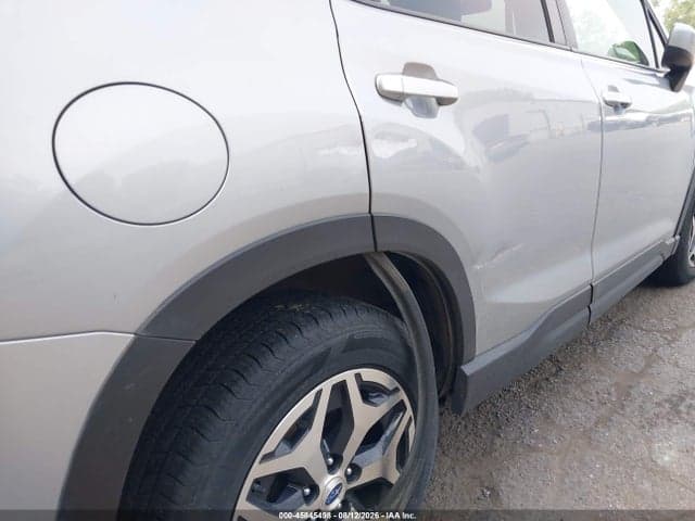 2021 SUBARU FORESTER PREMIUM 22