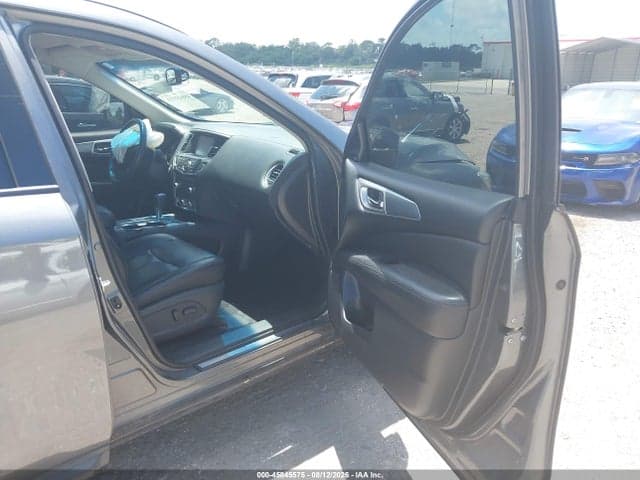 2018 NISSAN PATHFINDER SL 5