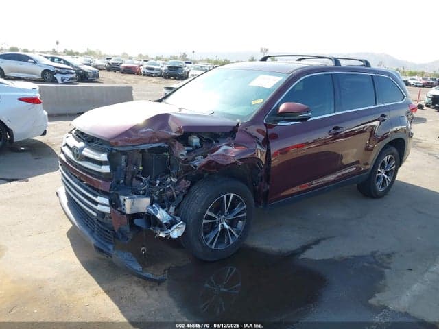 2019 TOYOTA HIGHLANDER LE 6