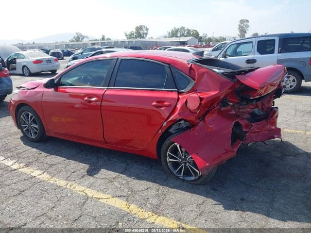 2024 KIA FORTE LXS 3