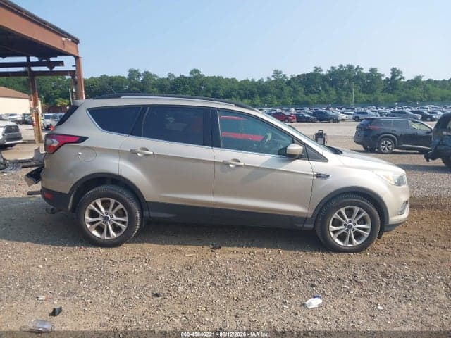 2018 FORD ESCAPE SE 13