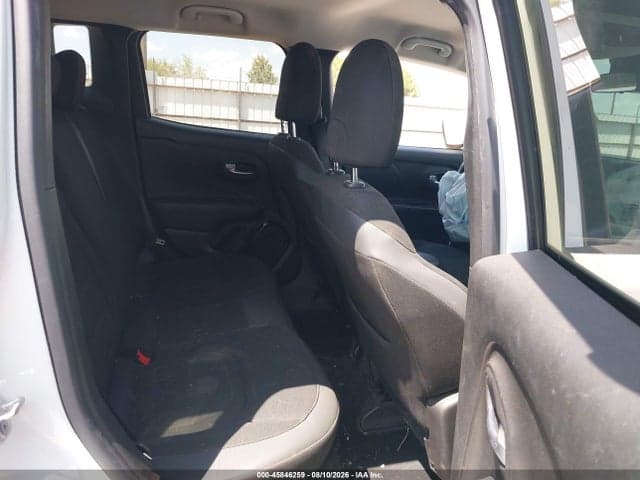 2017 JEEP RENEGADE ALTITUDE 8
