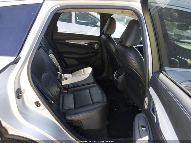 2019 INFINITI QX50 ESSENTIAL 8