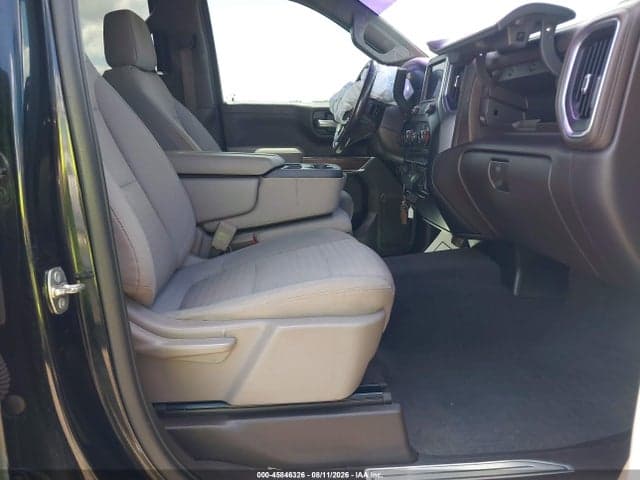 2019 CHEVROLET SILVERADO 1500 LT 5
