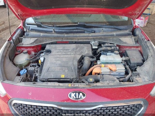 2018 KIA NIRO LX 10