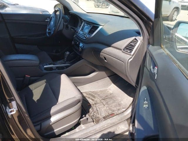 2017 HYUNDAI TUCSON SPORT 5