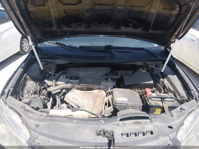 2017 TOYOTA CAMRY SE 10