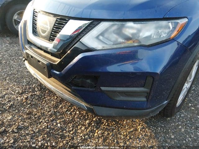 2017 NISSAN ROGUE SV 6