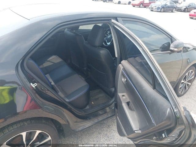 2017 TOYOTA COROLLA SE 3