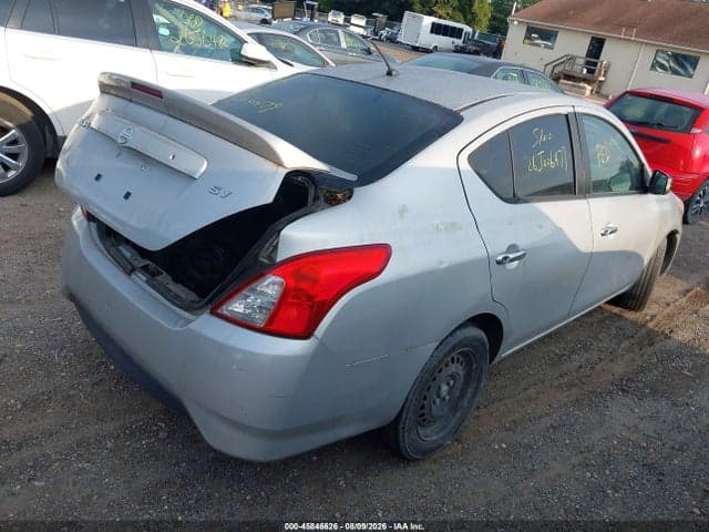 2018 NISSAN VERSA 1.6 SV 4