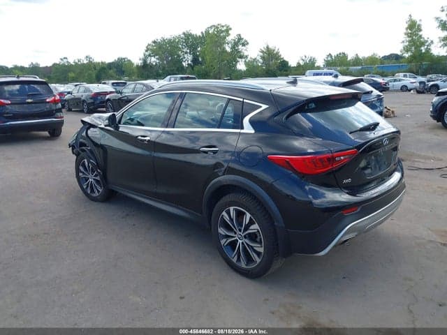 2017 INFINITI QX30 PREMIUM 3