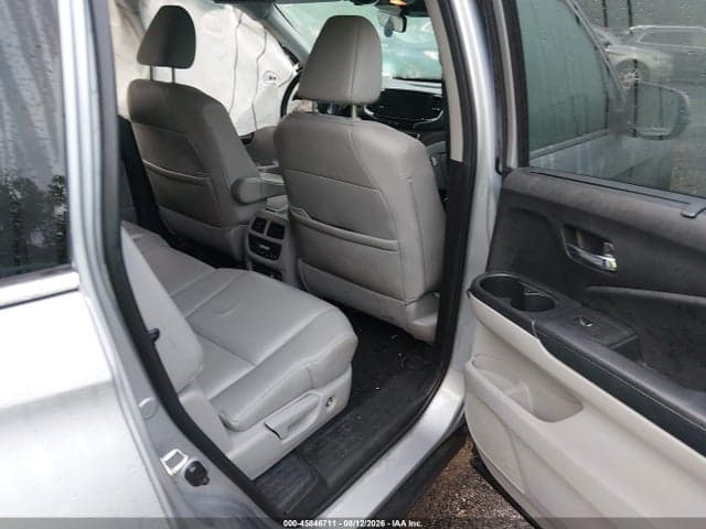 2019 HONDA PILOT EX-L 8