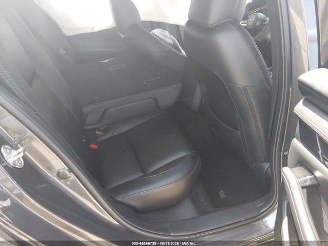 2019 MAZDA MAZDA3 PREFERRED PACKAGE 8