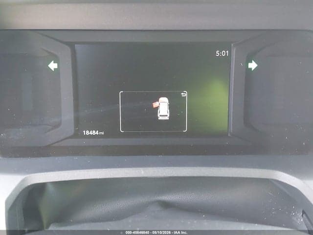 2025 TOYOTA 4RUNNER SR5 7