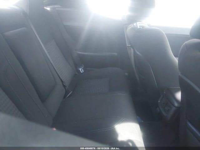 2018 DODGE CHALLENGER SXT 8
