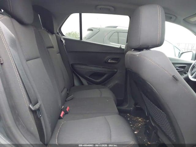 2019 CHEVROLET TRAX LT 5