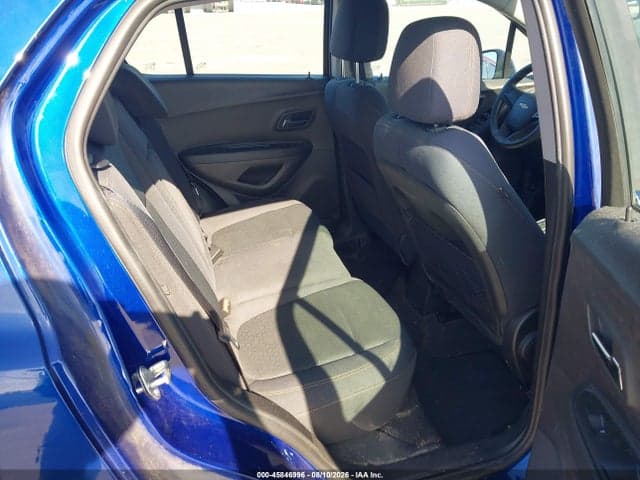 2017 CHEVROLET TRAX LS 8