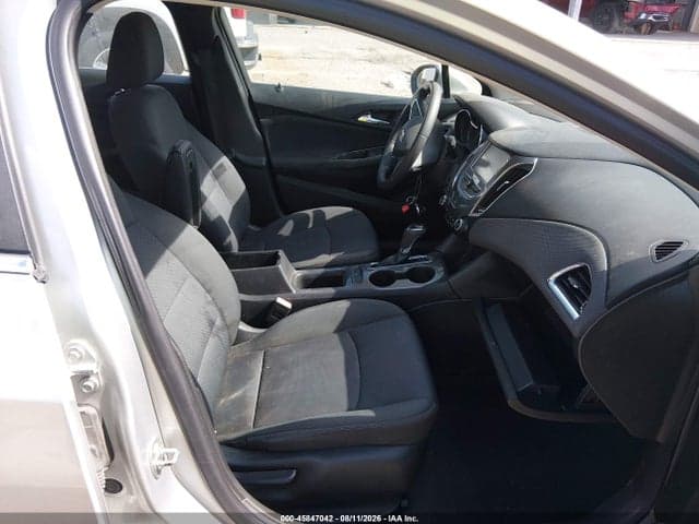 2018 CHEVROLET CRUZE LT AUTO 5