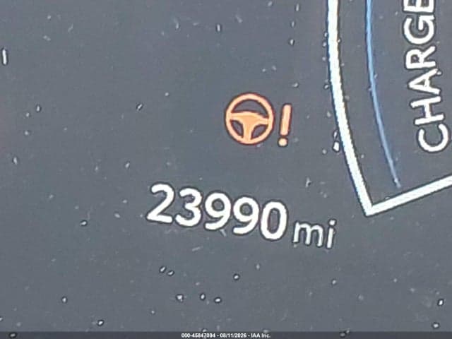 2025 TOYOTA CAMRY SE 16