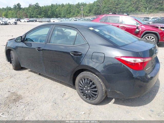 2018 TOYOTA COROLLA LE 3