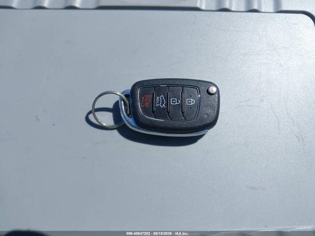 2019 HYUNDAI SONATA SE 11