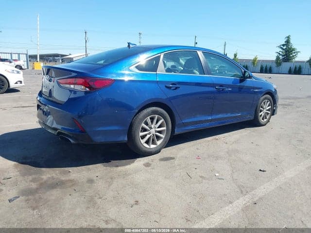 2019 HYUNDAI SONATA SE 4