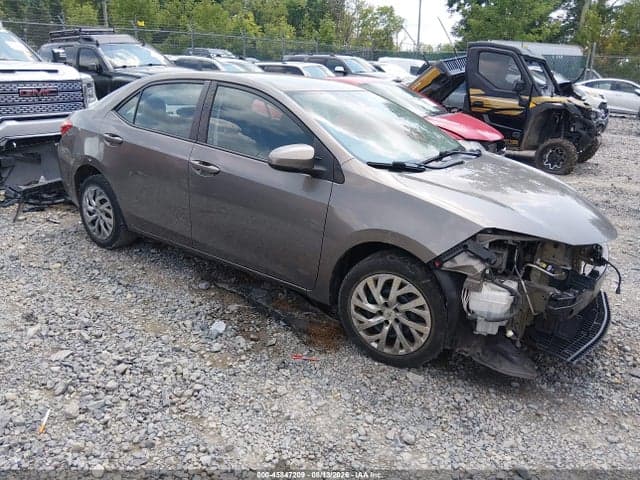 2018 TOYOTA COROLLA LE 1