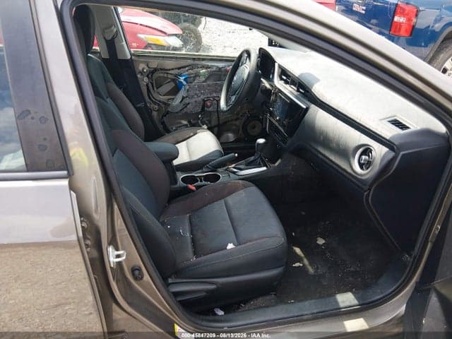 2018 TOYOTA COROLLA LE 5