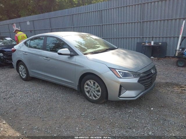 2020 HYUNDAI ELANTRA SE 1