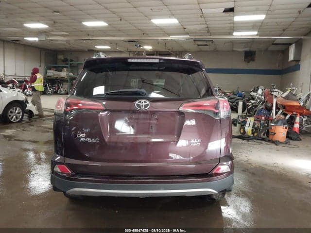 2018 TOYOTA RAV4 XLE 15