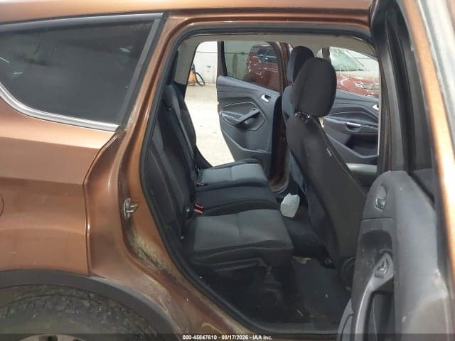 2017 FORD ESCAPE SE 8