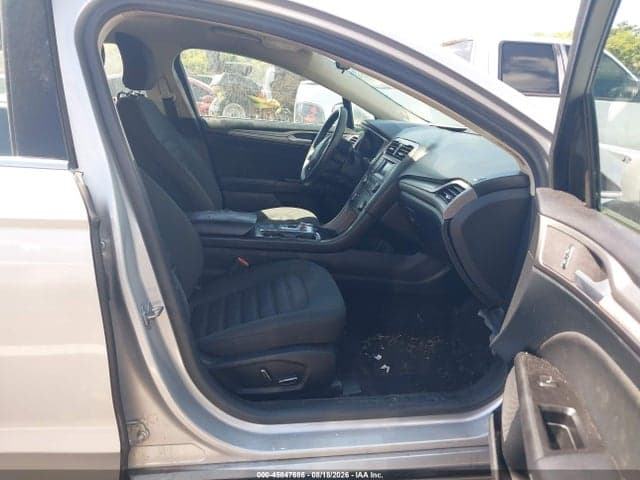2017 FORD FUSION SE 5