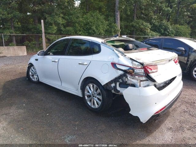 2018 KIA OPTIMA S 3