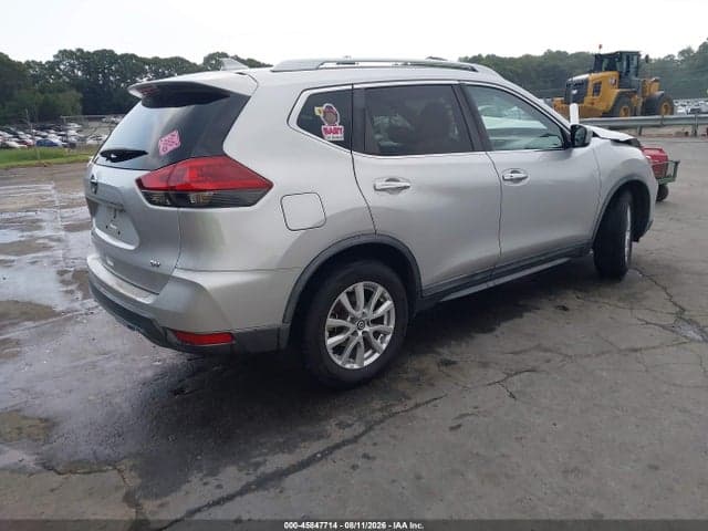 2018 NISSAN ROGUE SV 4