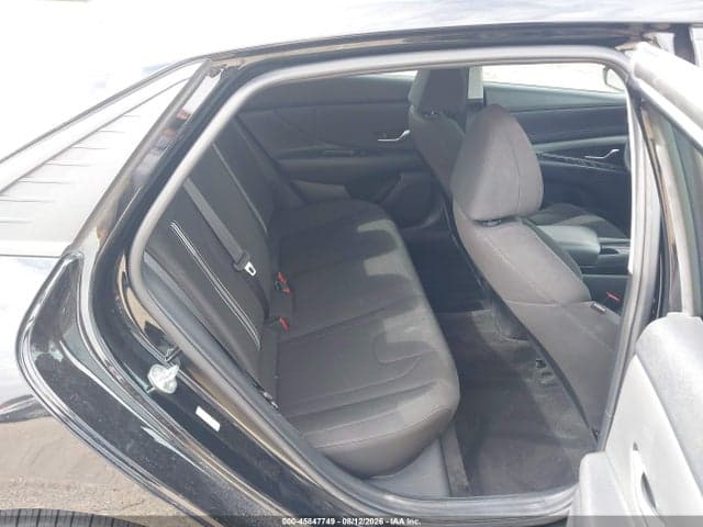2023 HYUNDAI ELANTRA SEL 8