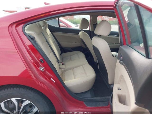 2017 HYUNDAI ELANTRA SE 8