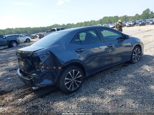 2019 TOYOTA COROLLA SE 4