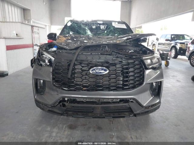 2025 FORD EXPLORER ST-LINE 12