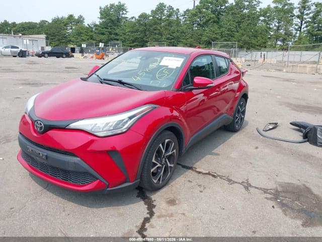 2021 TOYOTA C-HR XLE 2