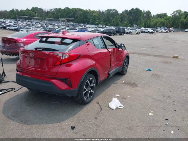 2021 TOYOTA C-HR XLE 4