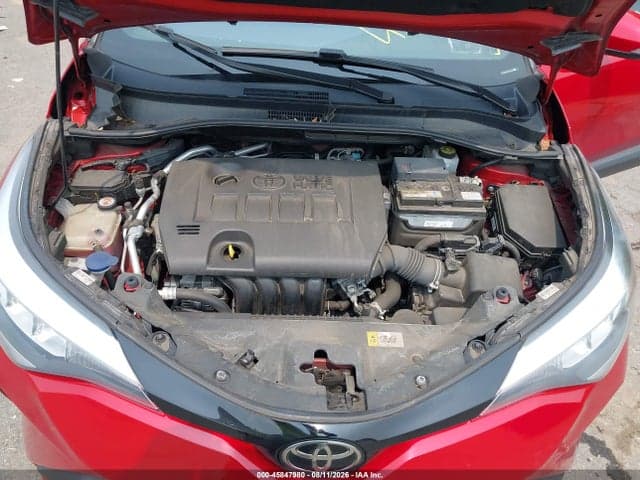 2021 TOYOTA C-HR XLE 10