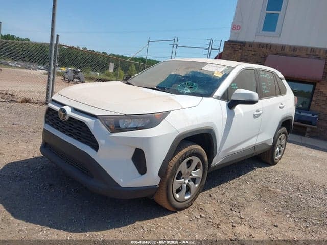 2022 TOYOTA RAV4 LE 2
