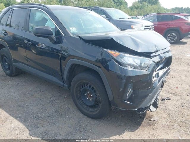 2021 TOYOTA RAV4 LE 19