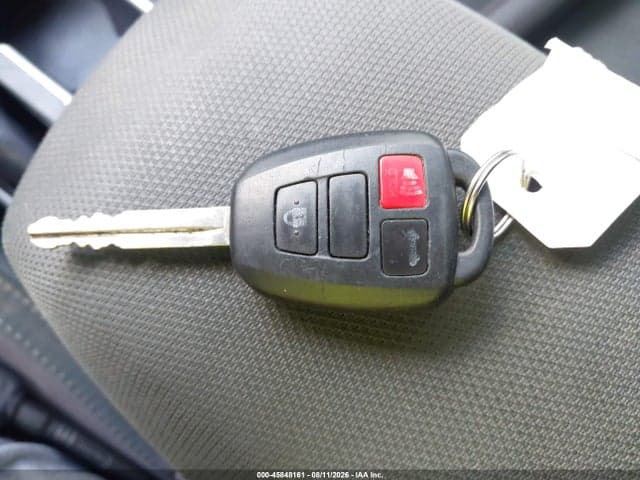 2019 TOYOTA COROLLA LE 11