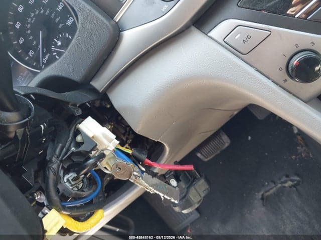 2017 HYUNDAI ELANTRA SE 11
