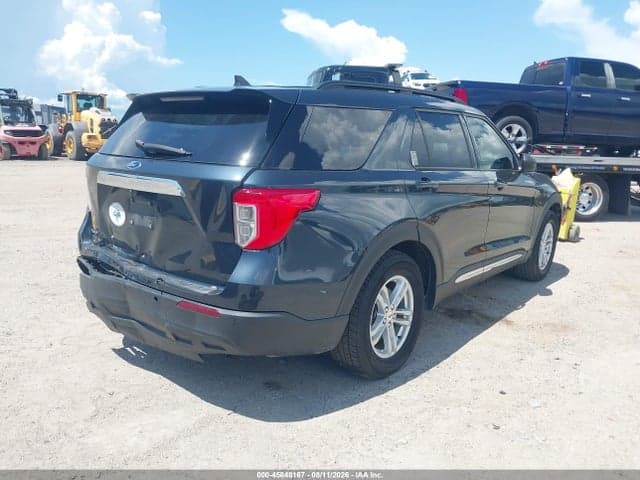 2022 FORD EXPLORER XLT 4