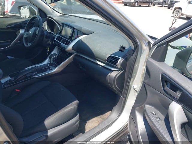 2020 MITSUBISHI ECLIPSE CROSS ES 1.5T AWC 5