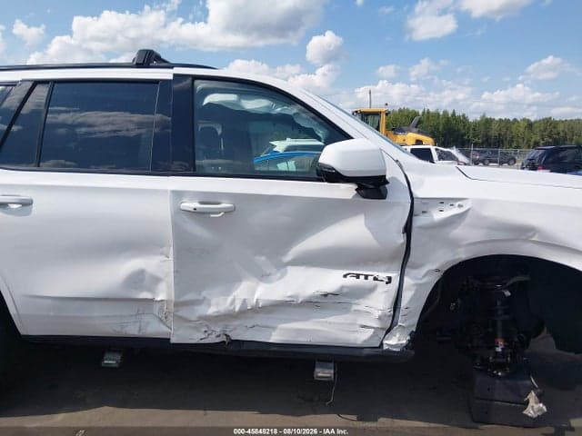 2023 GMC YUKON 4WD AT4 19
