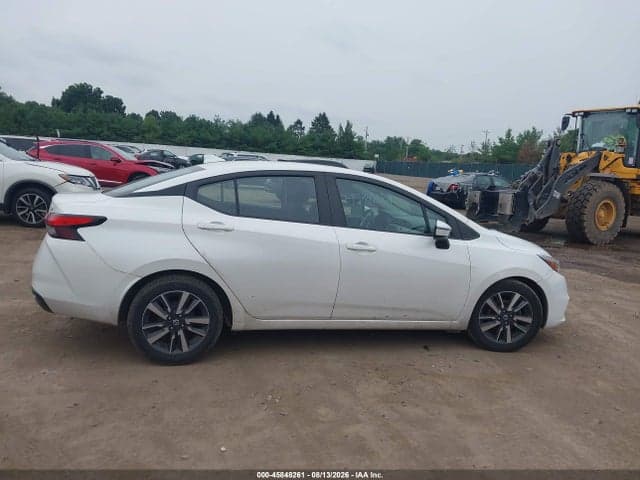2021 NISSAN VERSA SV XTRONIC CVT 13