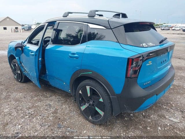 2025 NISSAN KICKS SR INTELLIGENT AWD 3